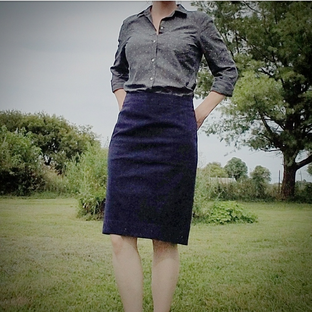 Gap 6 Navy Blue Pencil Skirt NWOT